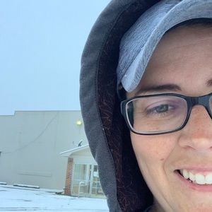 Meet your Posher, Desirae